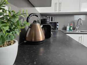 Group & Family Stay central MK