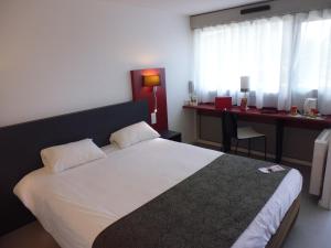 Hotels Brit Hotel Mayenne : photos des chambres