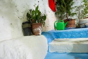 كهوف يحيى للسياحة والمبيت البهاليل