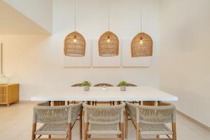 Salgados Premium Beach Villa by DAHome