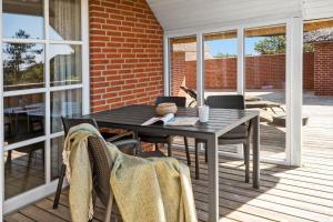 BV254-Blavand-Horns-Rev-65