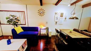 Traditional Japanese Family House in Osaka , Easy Access to Umeda, Oideya