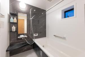 7min walk sta 3 min to Shibuya 7Bed 3Room