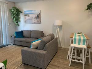 Listen to the Ocean from courtyard