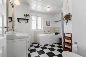 BV197-Blavand-Per-Knoldsvej-6