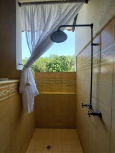 Espectacular Casa en Cauca viejo con piscina, jacuzzi y turco