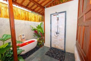 Araminta wooden villa