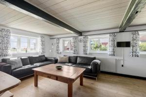 2001-Romo-Juvrevej-80