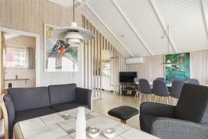 17701-Follenslev-Middelvej-2