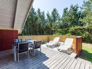 6 person holiday home in Nørre Nebel