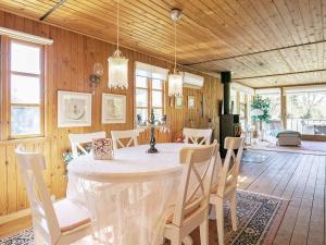 4 person holiday home in Hals-By Traum