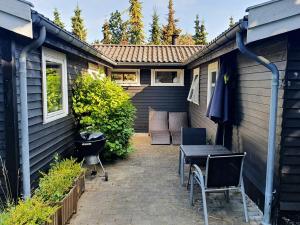 6 person holiday home in Højby-By Traum