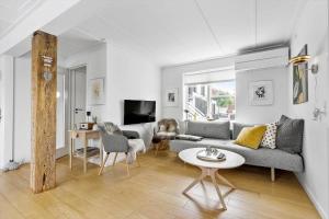 84189-Ebeltoft-Oerkrogvejen-2-321