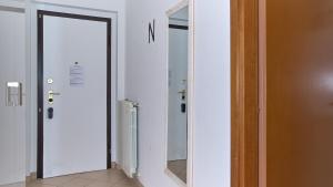 App 22 - Appartamento ad Angolo con Balcone