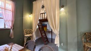 Rabbit Hole Villa