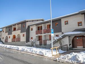 Studio cabine 3 pers Sud avec balcon en 1ère ligne neige - FR-1-840-51
