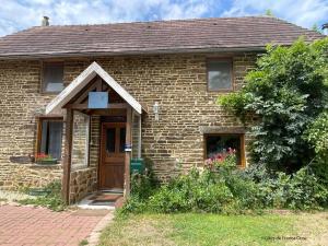 Maison spacieuse avec spa et jardin dans le bocage normand - FR-1-497-254