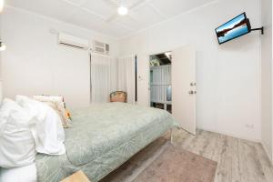 Welcome to The Island House