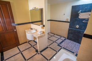 Clasic 3BRoom Villa In Seminyak