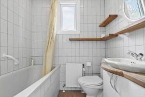 12237-1-Sjaellands-Odde-Vestre-Havnevej-24-1-sal