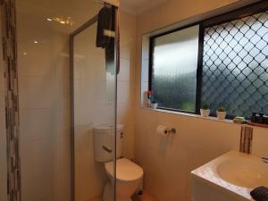 LBarza Peaceful 5BR Family House