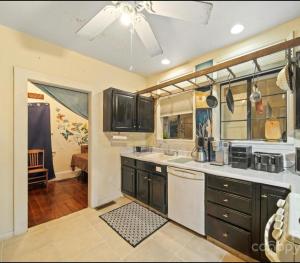 Mountain Cottage on 7 Acres