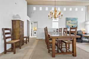 8406-Ebeltoft-Fyrreskraenten-12