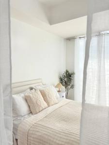 Playa Delea Minimalist Azure 1BR Pool Beach Staycation