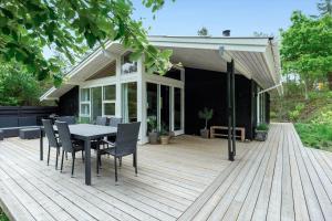 8226-Knebel-Apollovej-27