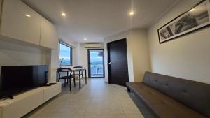 Boutique Bliss 1BR T1-506