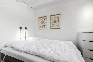 84236-Ebeltoft-Oreflak-63-B