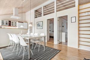 84182-Ebeltoft-Kystvejen-37