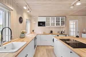 1552-Liseleje-Anna-Bergenholzvej-7