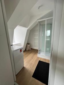 Lescapade Cherbourgeoise proche Naval