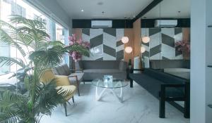 Maine Residences Leveriza by RedDoorz