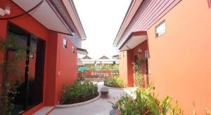 Dang Ky Ploen Tharnnam Resort