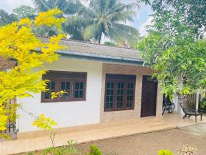 Eshus Guest House