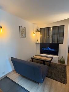 La Maison au fond du jardin