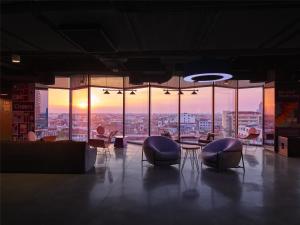 Tru by Hilton Thai Binh City Centre