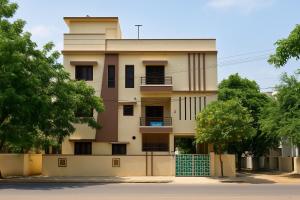 Skandanam Ecoville Homestay Tirupati - City Center Premium Garden Villa Stay Center of City With Ultra Modern Facilities, Kitchen, 24 Hours Care Taker, Maid, Wifi, Private Rooms, Full Amenities