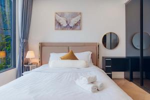 ambiHOME 2BR 2WC Lumiere Riverside An Phu District 2