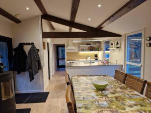 Quiet Area, 15 Km To The Beach