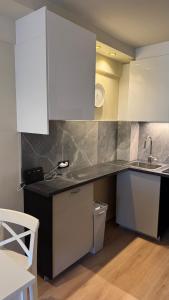 Renovated & cozy apartment