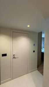 Renovated & cozy apartment