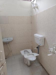 Shri Vrindavan Suites 2 Near ISKCON & Prem Mandir