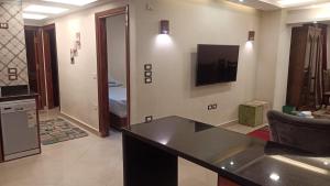 2 Bed Room Family Flat Near Giza Pyramids
