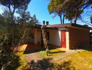 Lovely villa with spacious garden