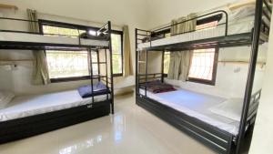 Lifespace- Spacious Hostel in a Luxurious Villa