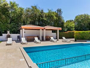 Mobile Home in Banjole near the Beach
