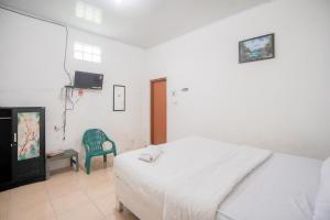 Urbanview Hotel Mine Residence Syariah